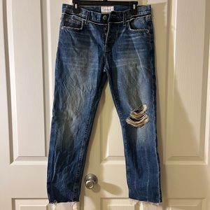 Current/Elliott distressed boyfriend/straight leg hidden fly jeans size 26